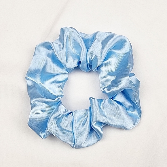 4 FOR $16 🔥Blue Satin Scrunchie Hair Tie - Picture 5 of 5
